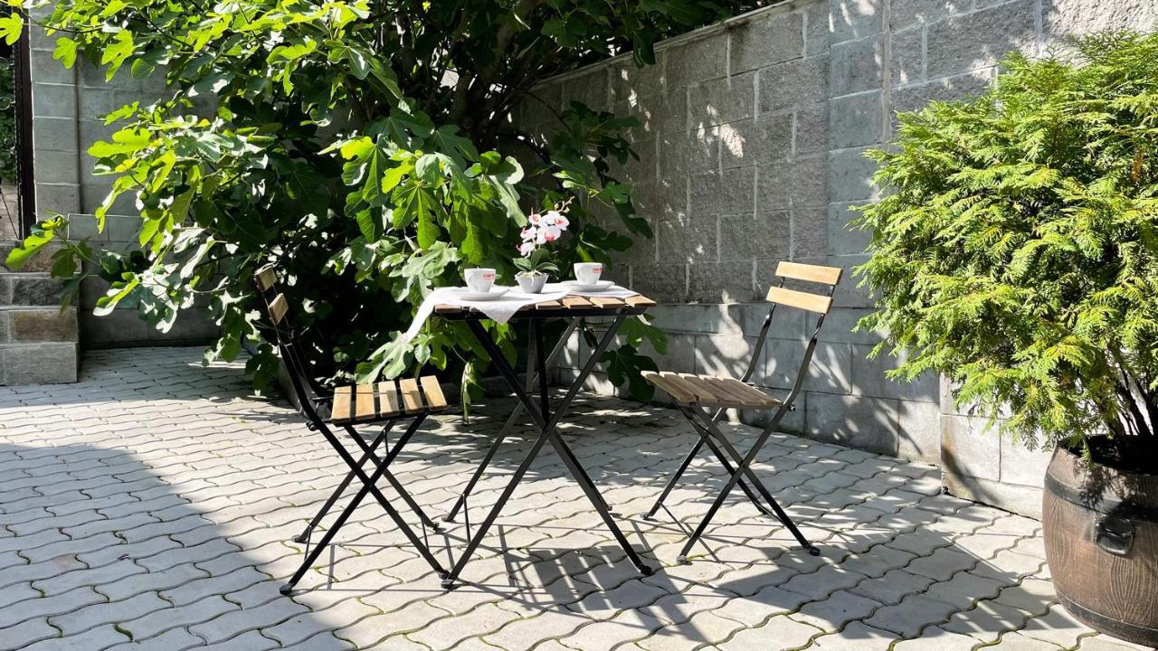 Aparthotel Апартхотел Конниците à Veliko Tarnovo Extérieur photo